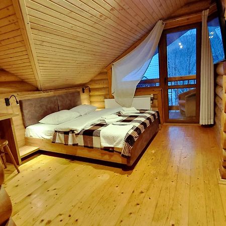 Hotel Bereg Bukovel Ngoại thất bức ảnh