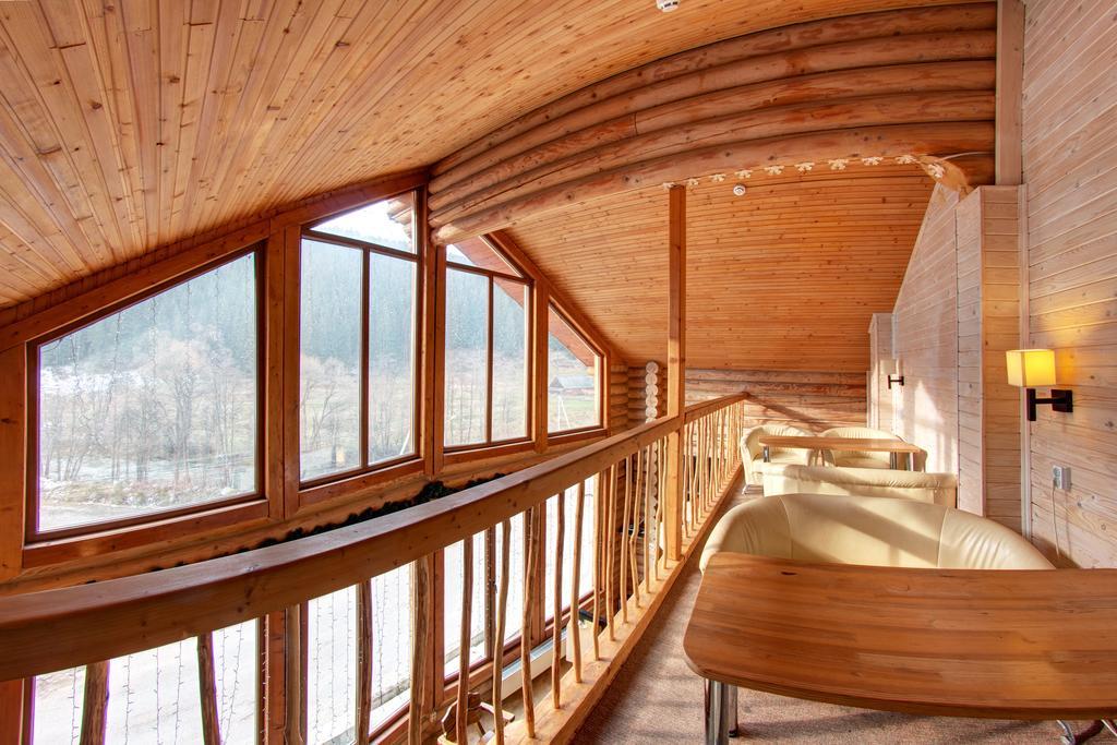 Hotel Bereg Bukovel Ngoại thất bức ảnh