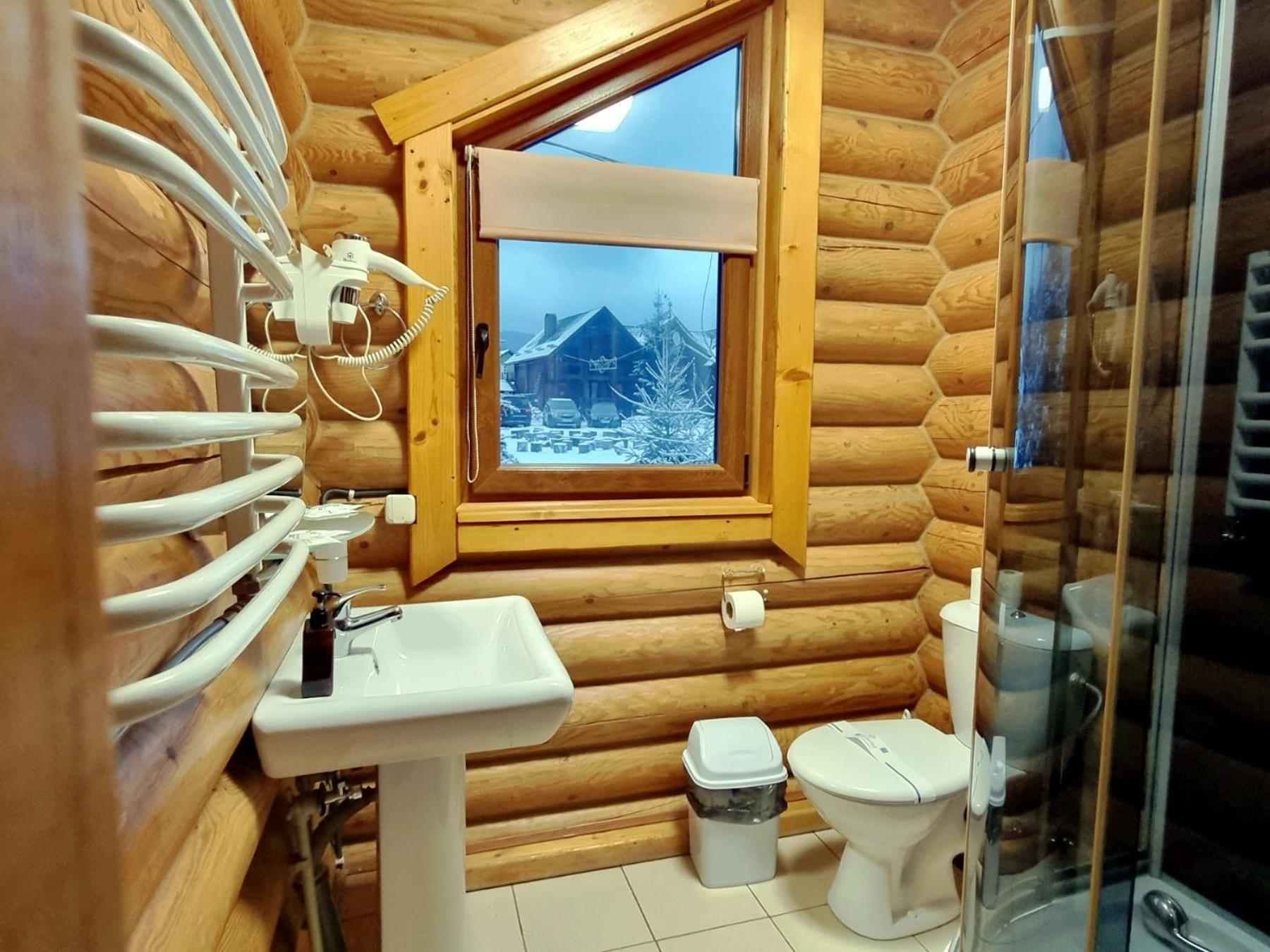 Hotel Bereg Bukovel Ngoại thất bức ảnh
